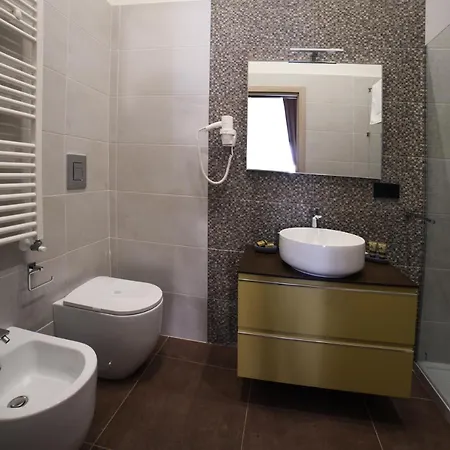 Sciuscia Beb Spaccanapoli 4* Neapol