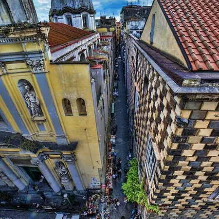 Sciuscia Beb Spaccanapoli Nocleg ze śniadaniem