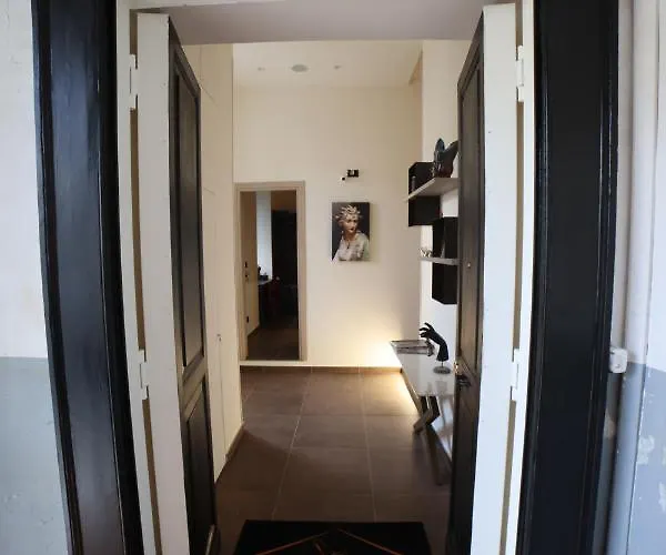 Sciuscia Beb Spaccanapoli 4*