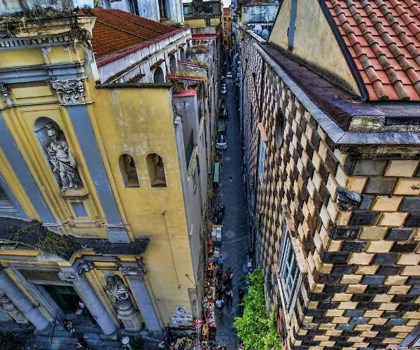 Sciuscia Beb Spaccanapoli B&B